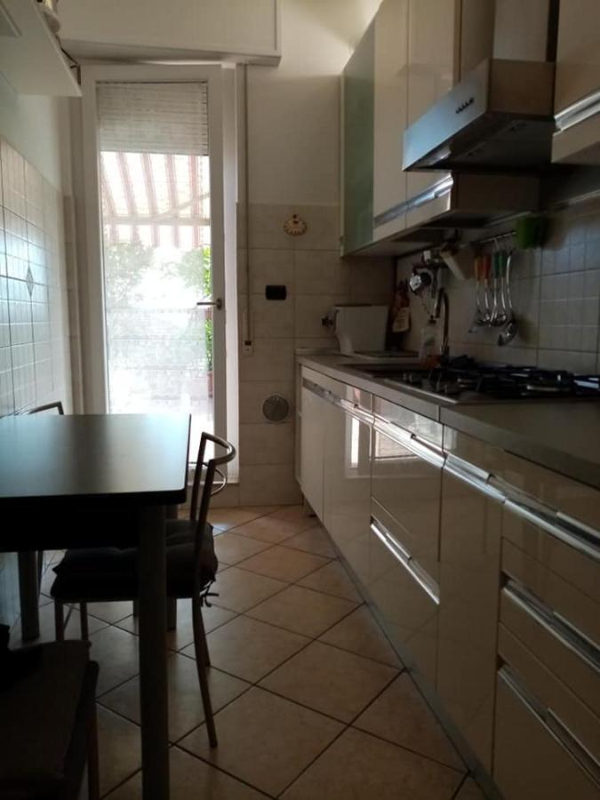 Appartamento Con Terrazzo A גורגונזולה מראה חיצוני תמונה