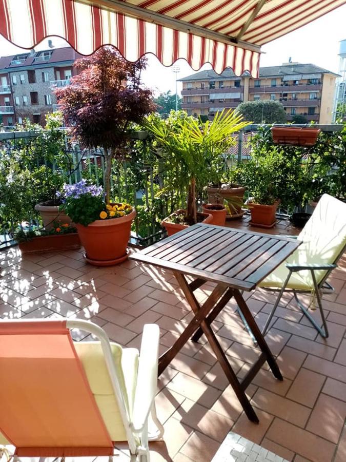 Appartamento Con Terrazzo A גורגונזולה מראה חיצוני תמונה