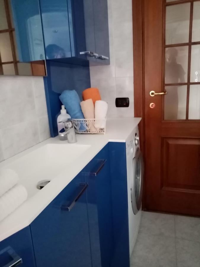 Appartamento Con Terrazzo A גורגונזולה מראה חיצוני תמונה
